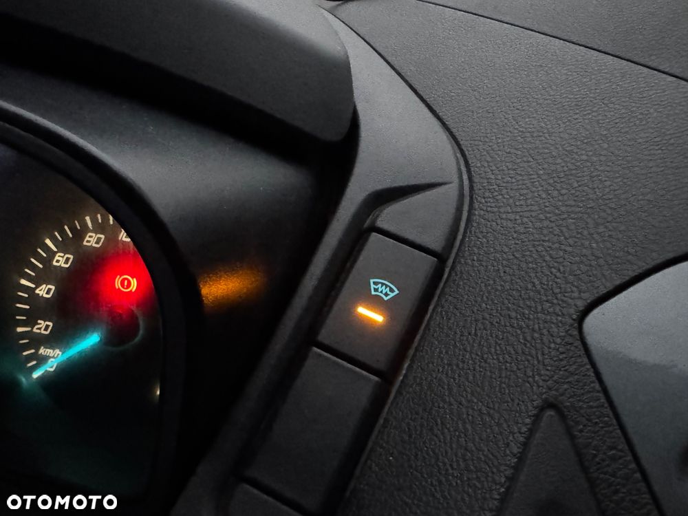 Ford Transit Custom - 12