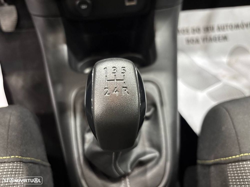 Citroën C3 1.2 PureTech Plus - 20