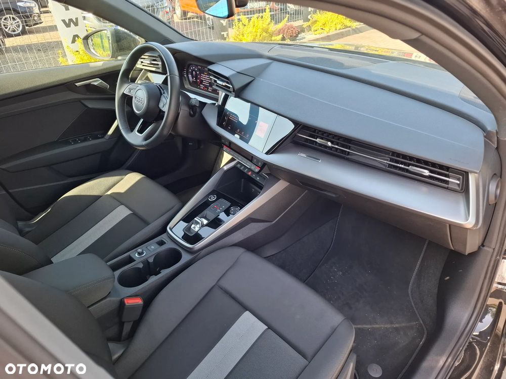 Audi A3 Sportback - 17