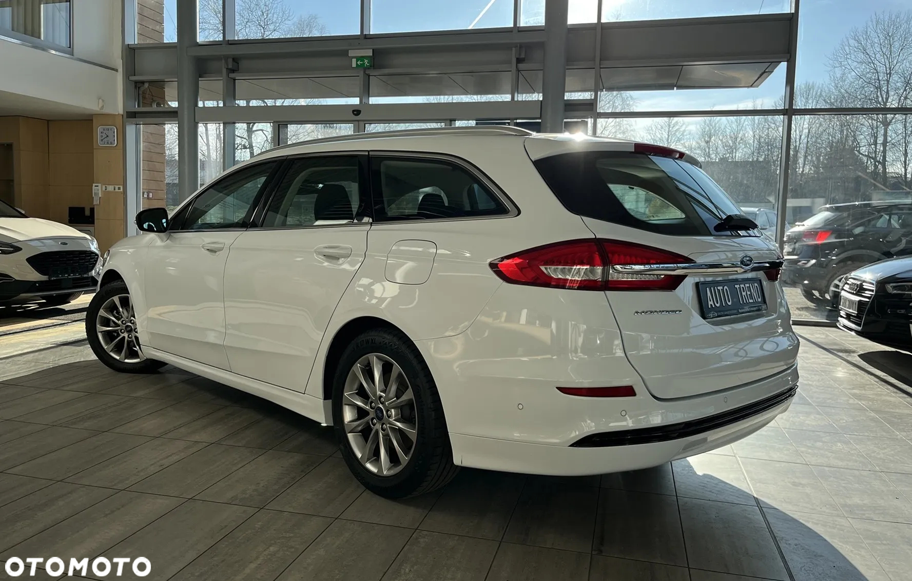 Ford Mondeo 1.5 EcoBoost Titanium - 4