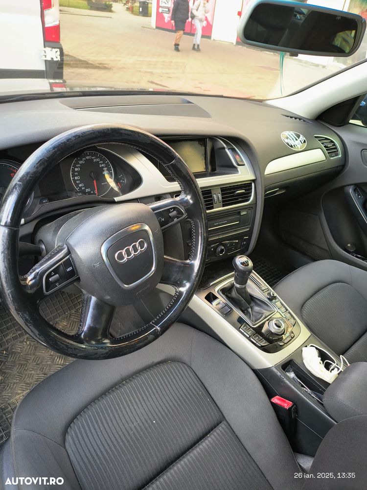 Audi A4 Limuzina 2.0 TDI B8 - 4