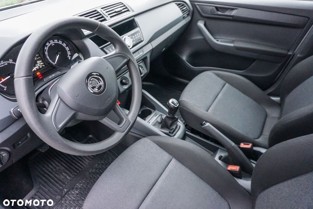 Skoda Fabia 1.0 Active - 11