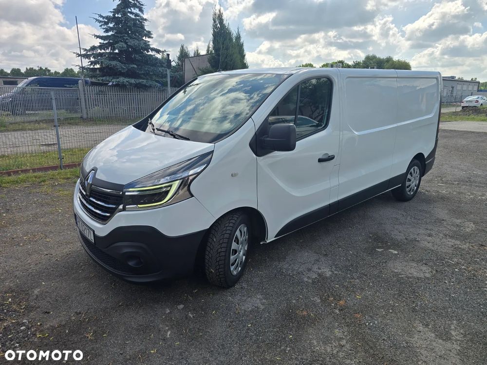 Renault TRAFIC - 1
