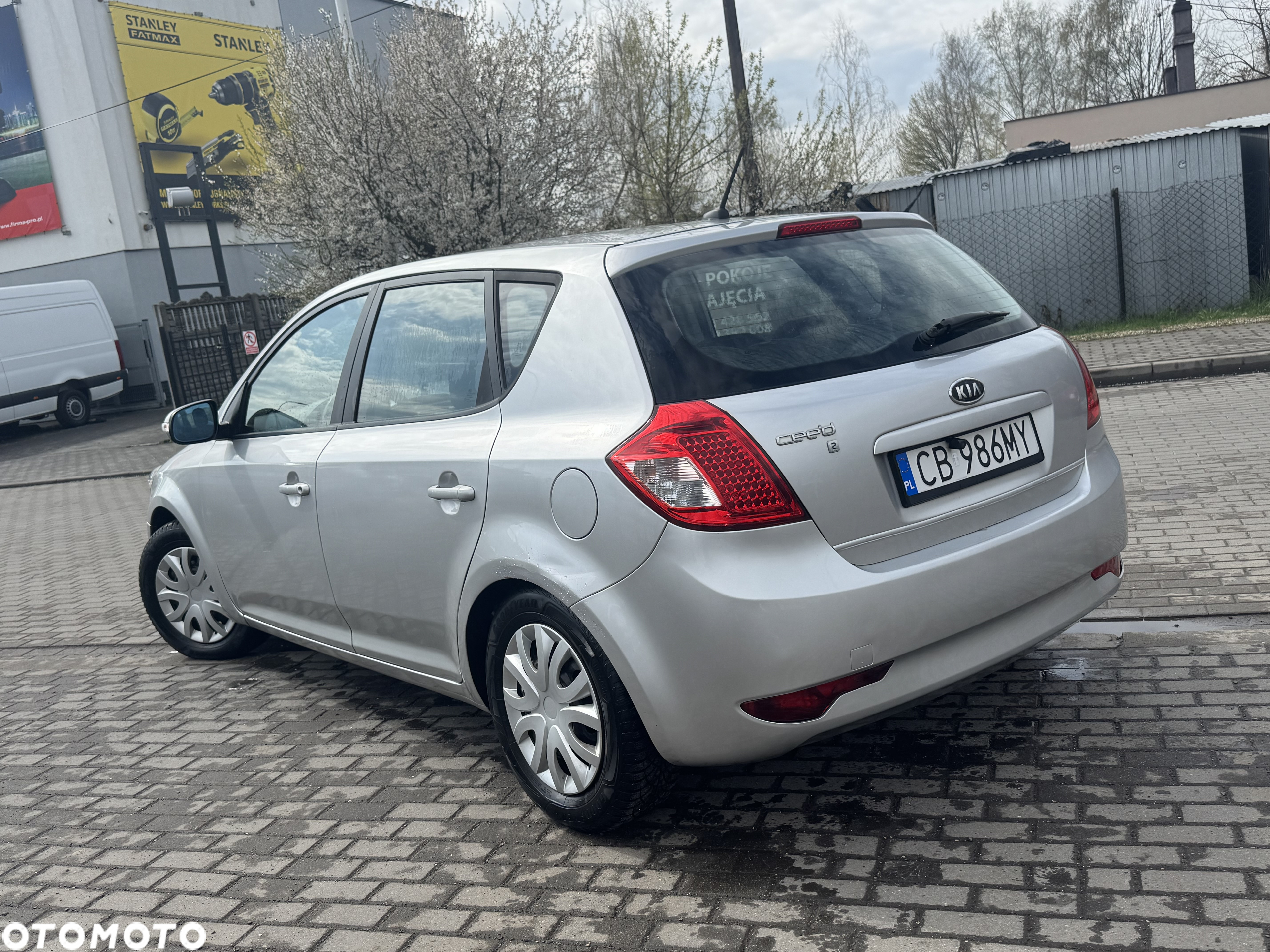 Kia Ceed 1.6 CRDi 90 Spirit - 4