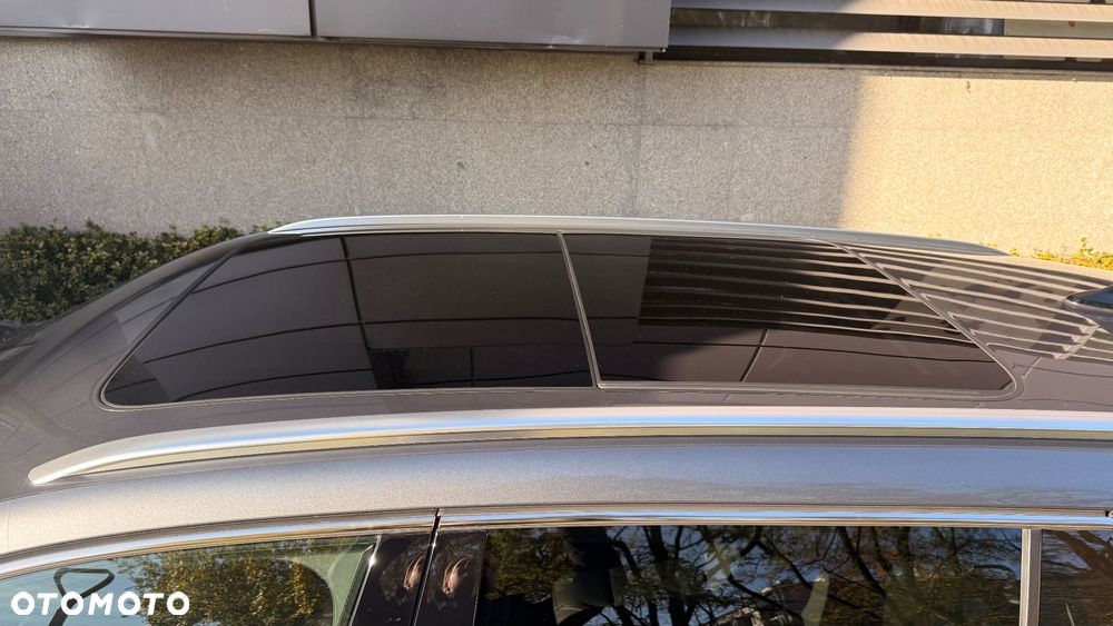 Skoda Superb 2.0 TDI SCR 4x4 L&K DSG - 9