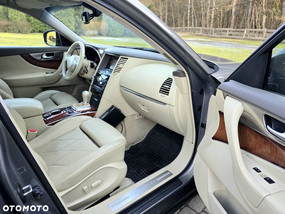 Infiniti FX FX50 S Premium - 8