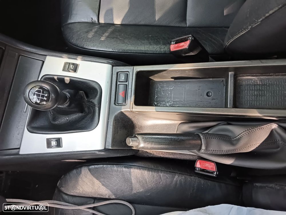 BMW 318 i - 13