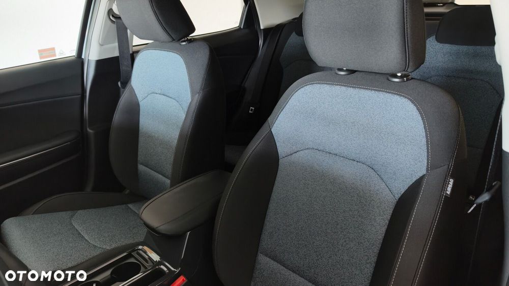 Kia XCeed - 10