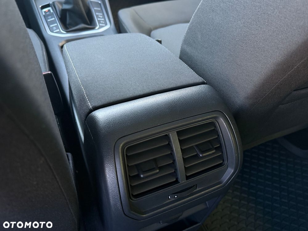 Volkswagen Golf Sportsvan 1.6 TDI BlueMotion Comfortline - 36