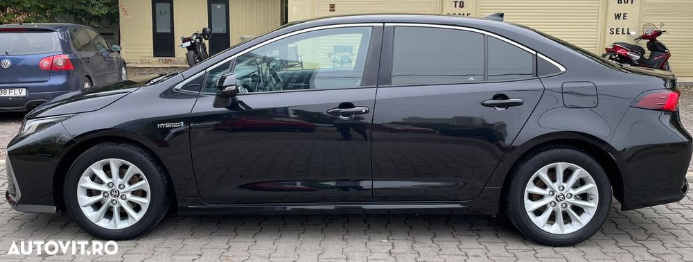 Toyota Corolla - 3