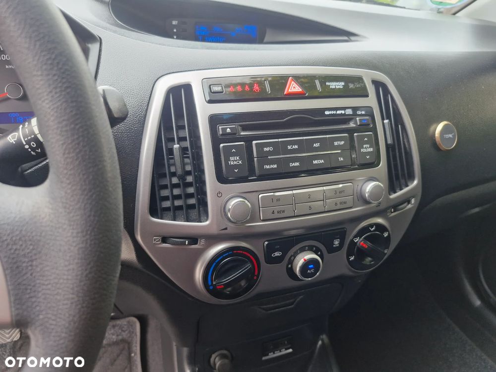Hyundai i20 1.25 Comfort - 14