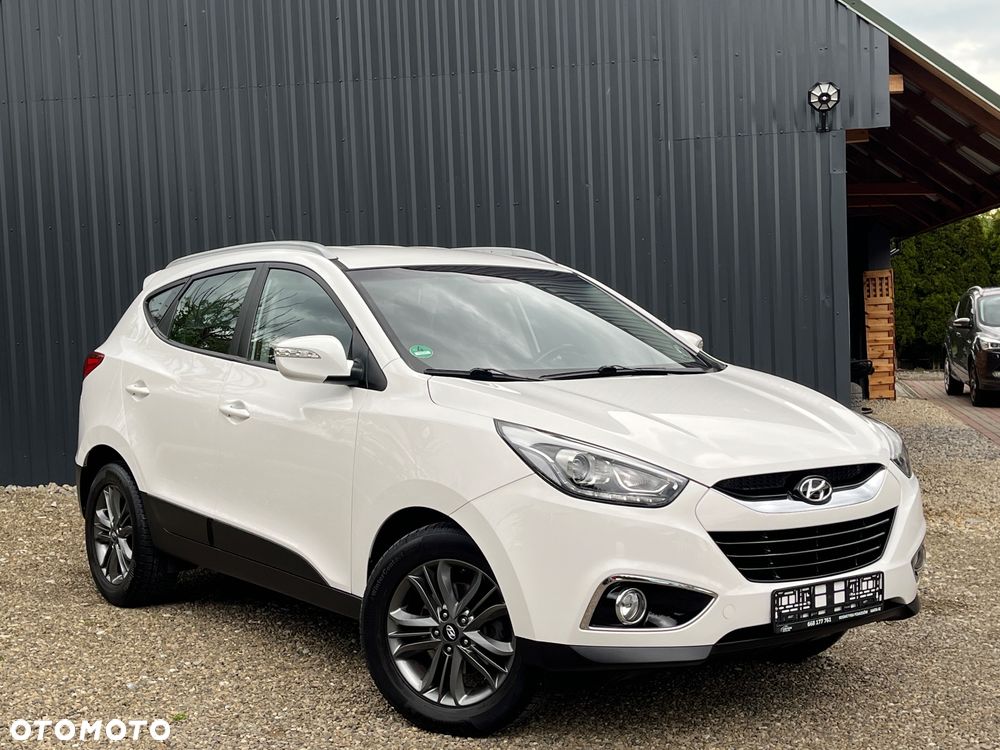 Hyundai ix35 1.6 2WD Fifa World Cup Edition - 4