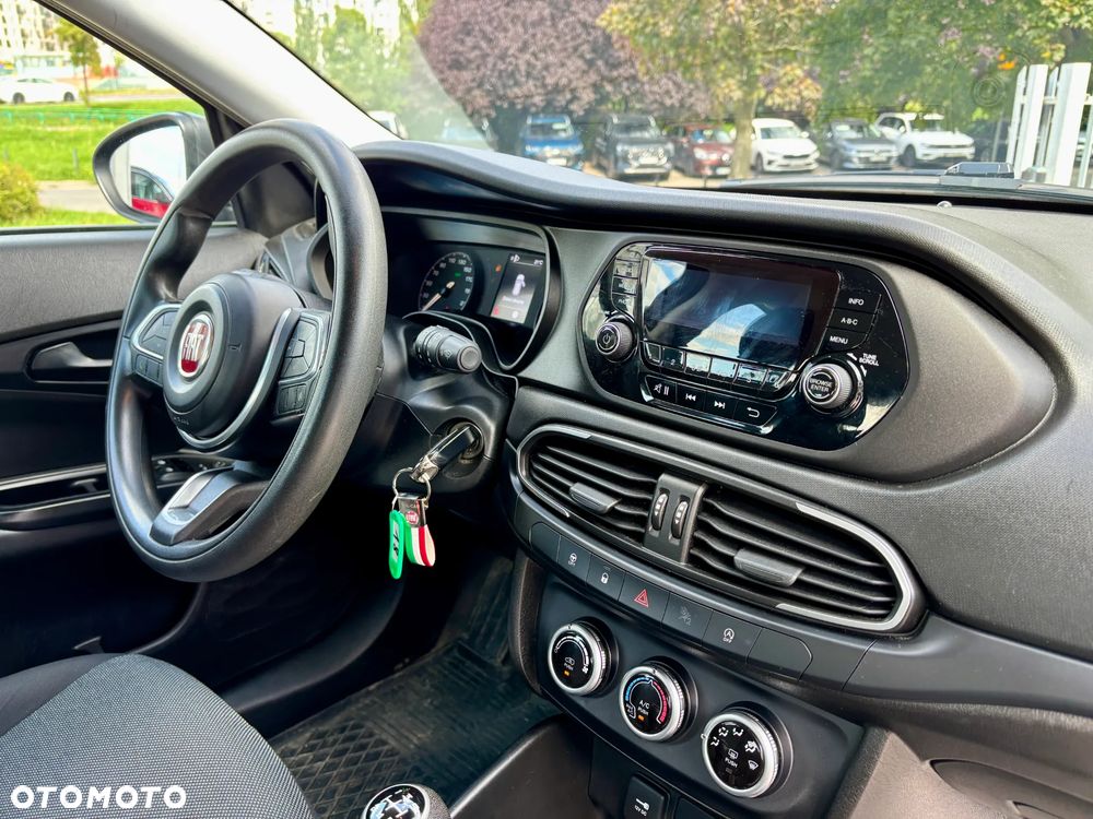 Fiat Tipo 1.0 T3 - 21
