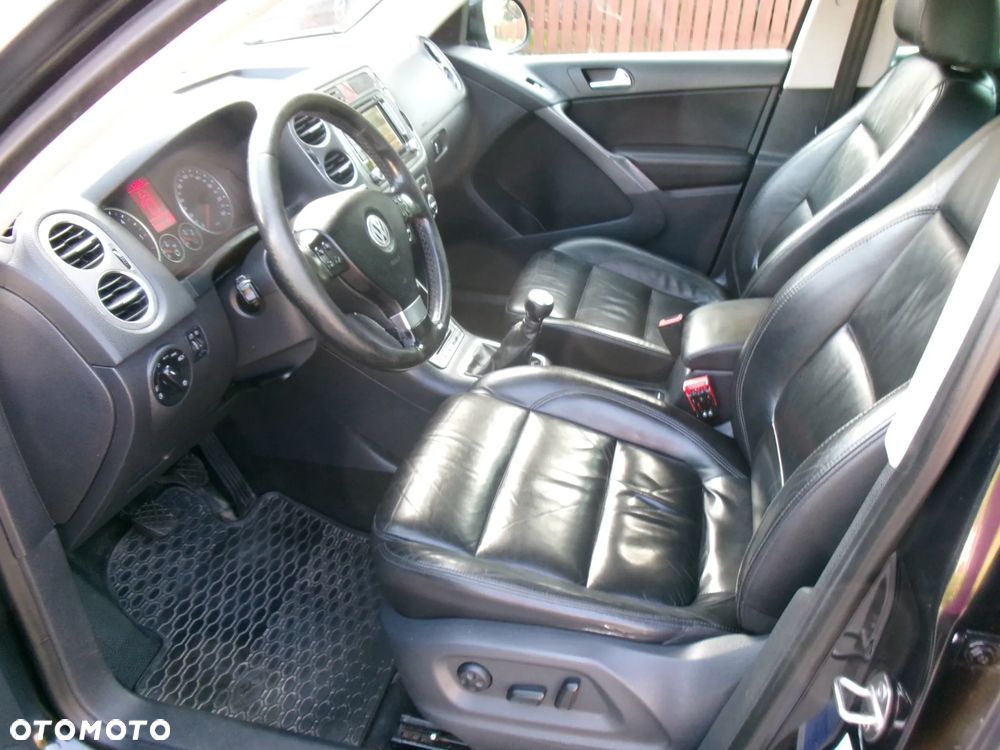 Volkswagen Tiguan 2.0 TDI 4Mot Sport&Style - 9
