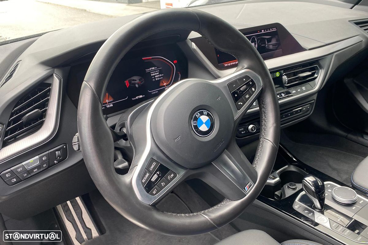 BMW 116 d Pack Desportivo M Auto - 6