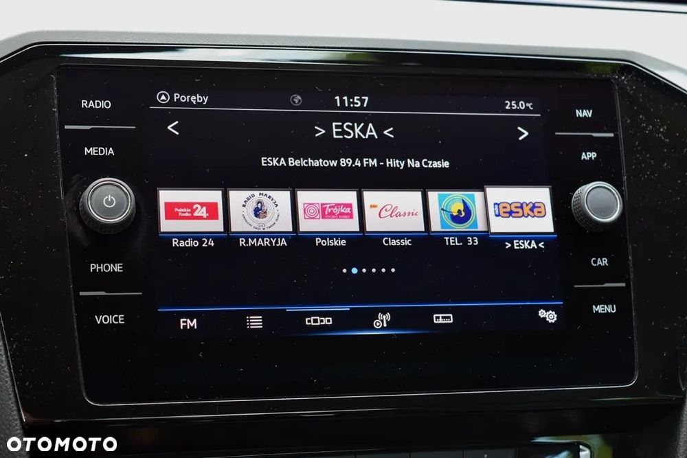 Volkswagen Passat 2.0 TDI BMT Comfortline DSG - 24