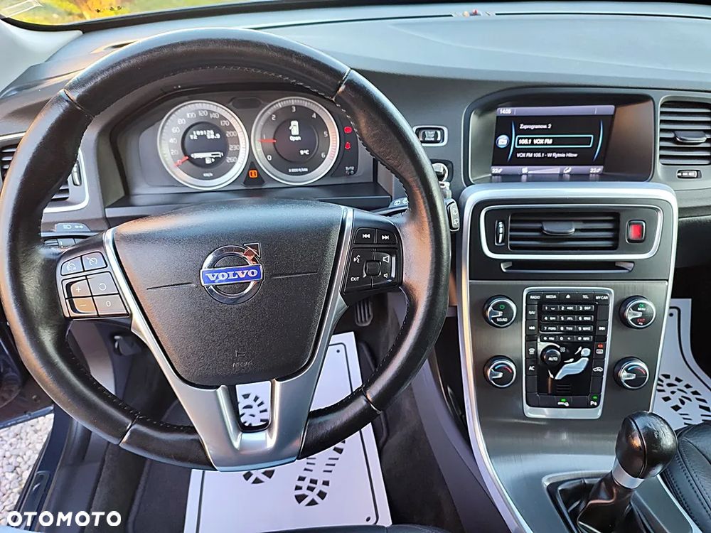 Volvo V60 DRIVe - 11
