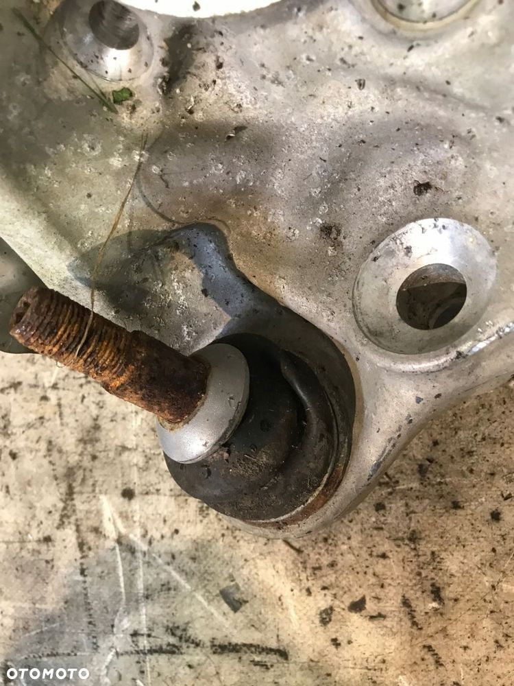 ZWROTNICA PRZÓD PRZEDNIA LEWA BMW G14 G30 6884385 - 6