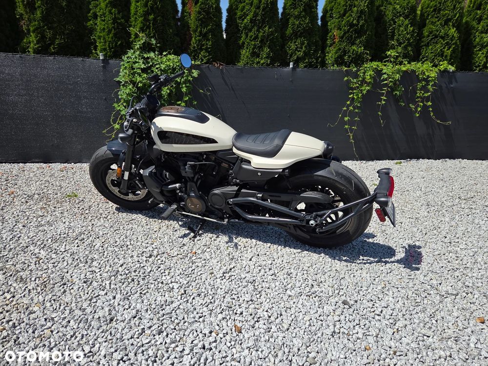 Harley-Davidson Sportster - 3