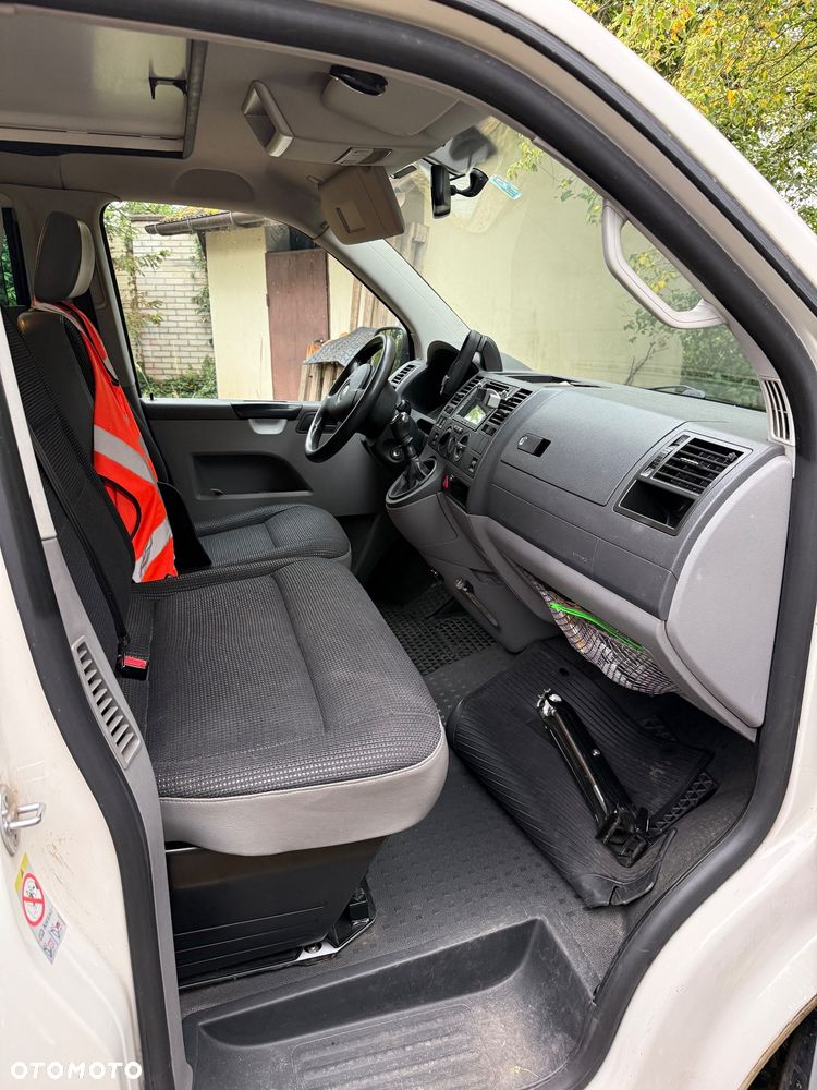 Volkswagen Caravelle L1 Comfortline - 6
