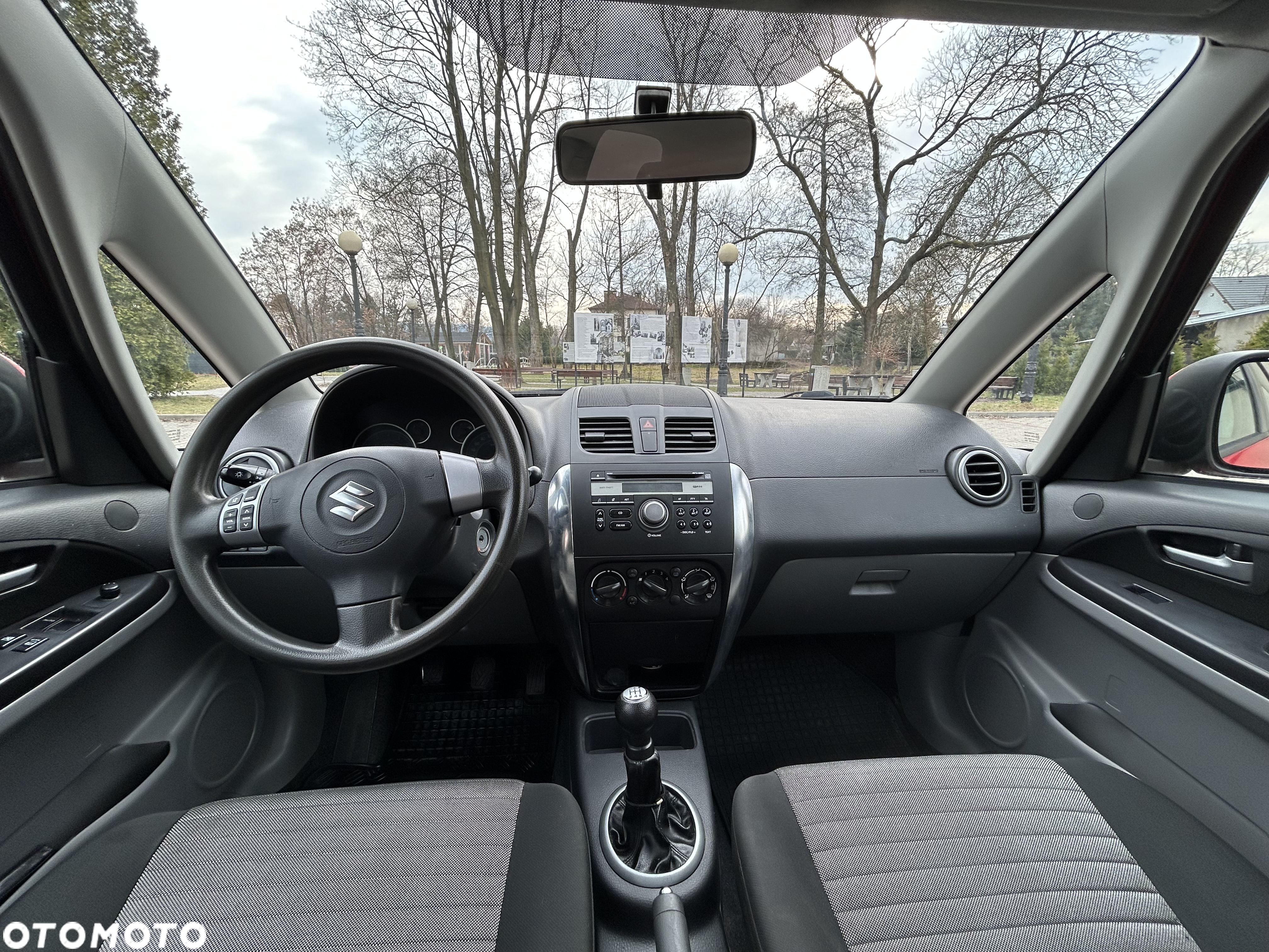 Suzuki SX4 1.5 Comfort - 8