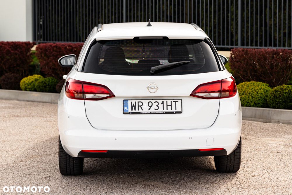 Opel Astra 1.6 D Start/Stop Business - 11