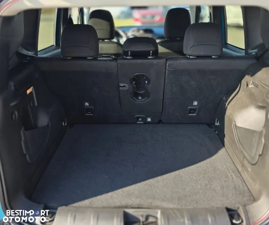 Jeep Renegade - 11