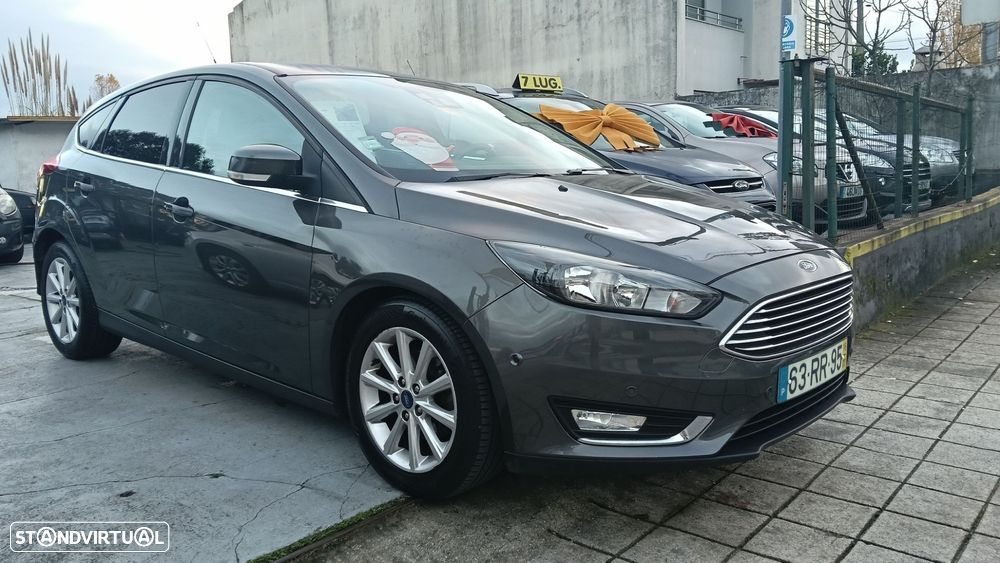 Ford Focus 1.0 SCTi ST-Line - 6