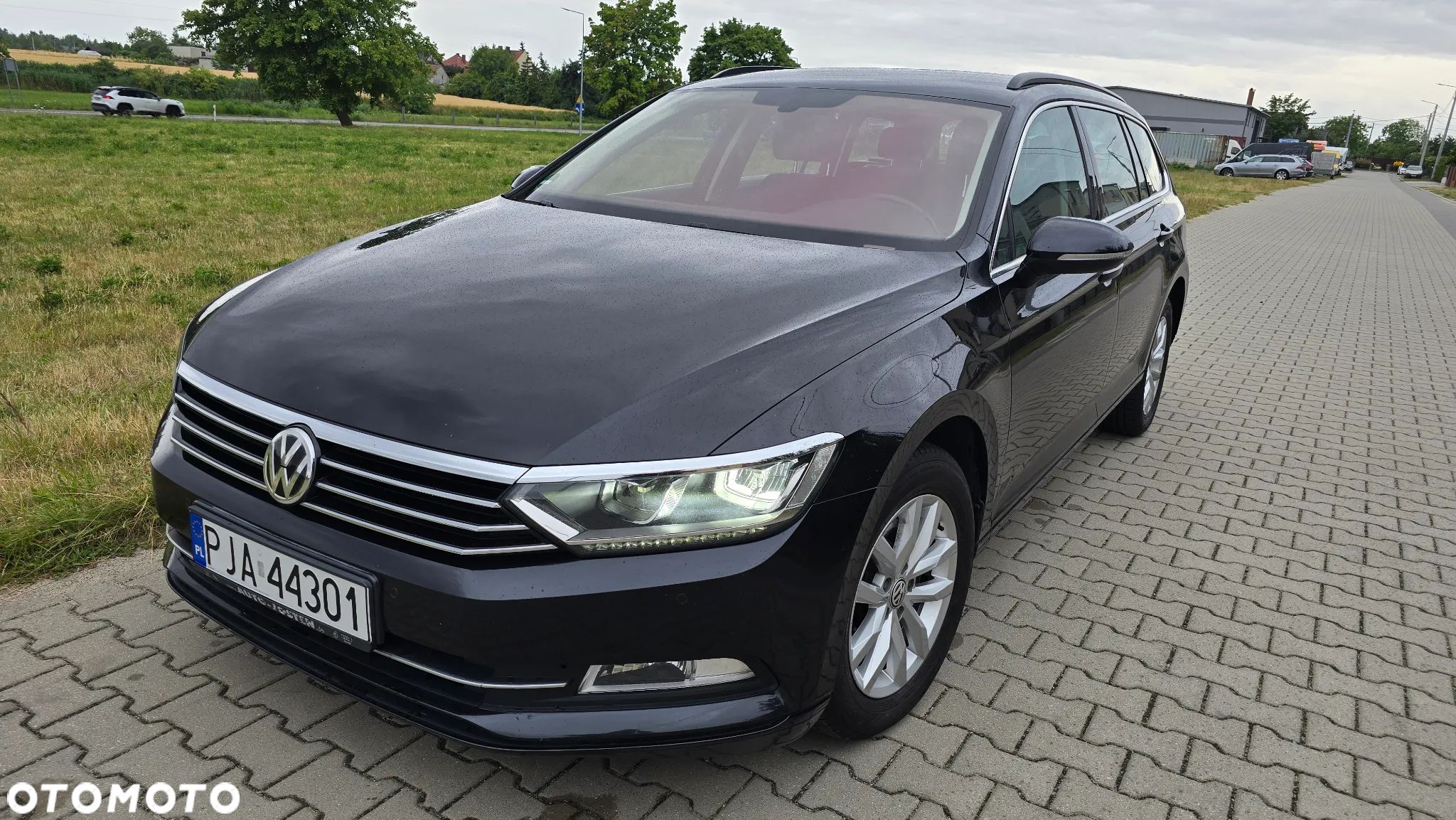 Volkswagen Passat 2.0 TDI BMT Comfortline DSG - 1
