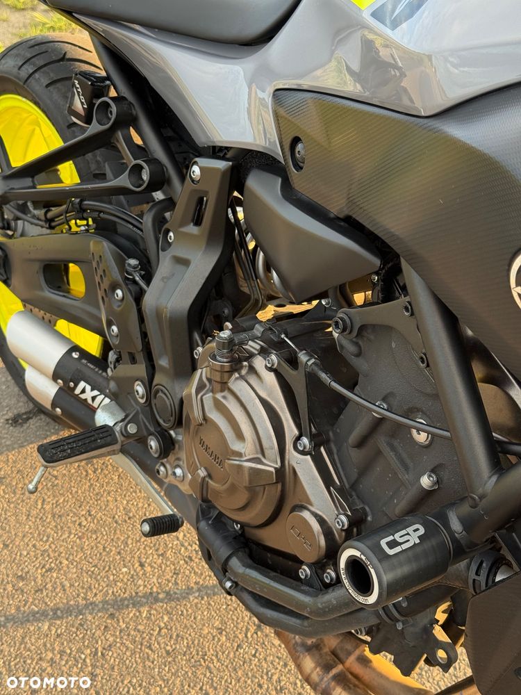 Yamaha MT - 12