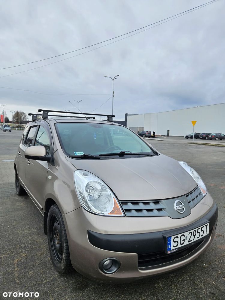 Nissan Note 1.6 Tekna - 1