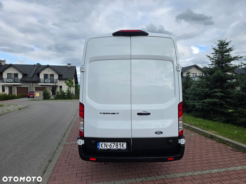 Ford Transit L4 RWD Trend - 4