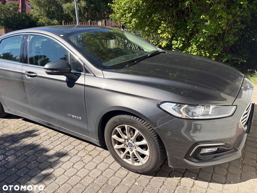 Ford Mondeo 2.0 Hybrid Titanium - 2