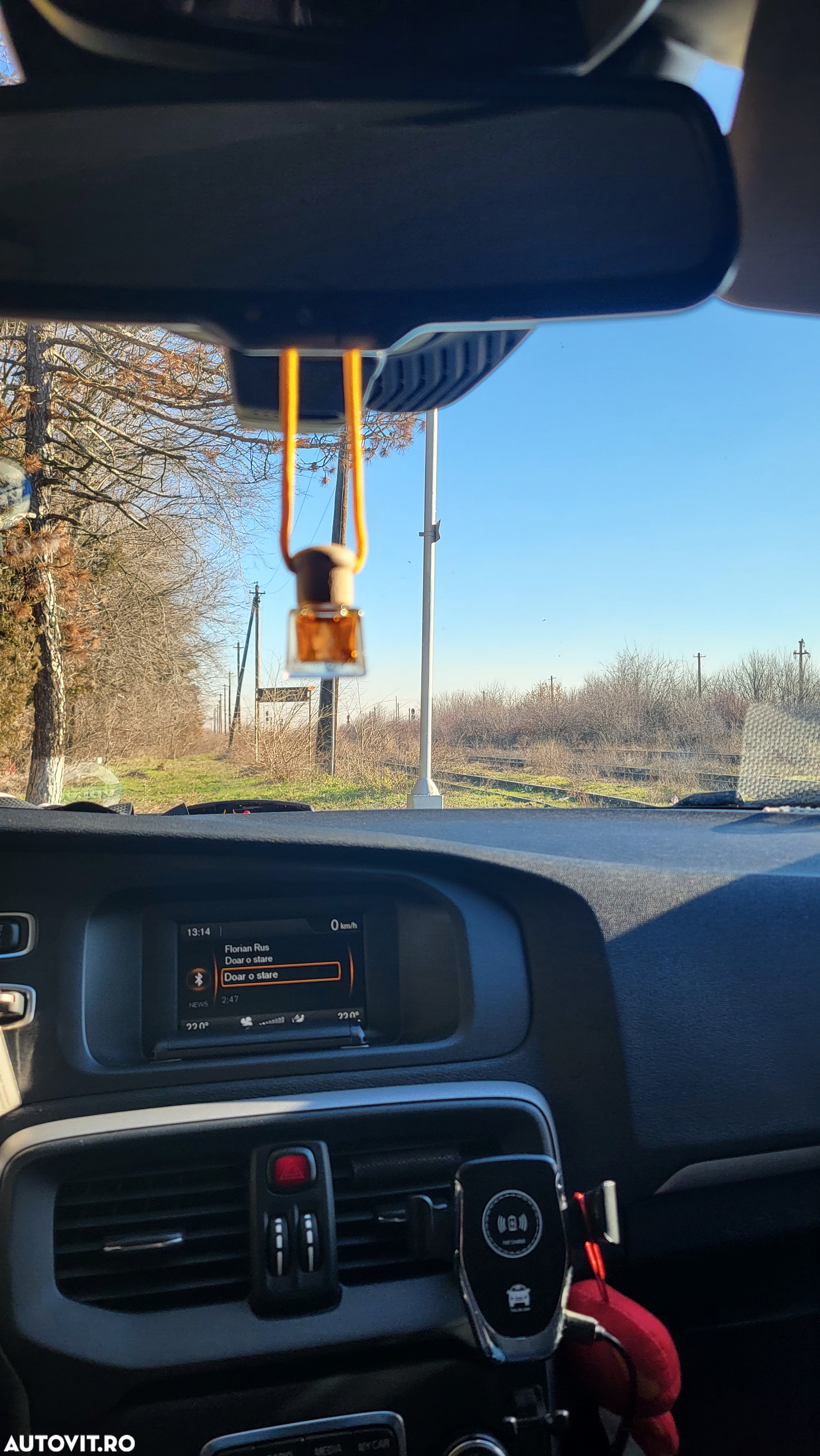Volvo V40 D2 94g Kinetic - 3