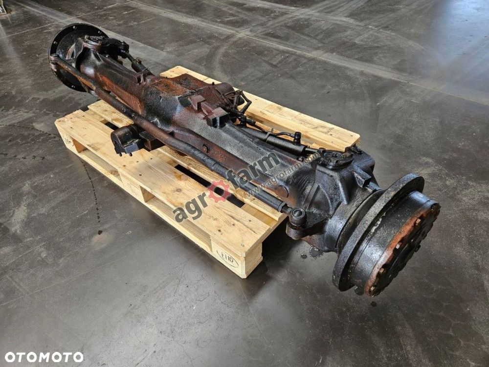 MOST PRZEDNI NEW HOLLAND TL100 5164328 - 1