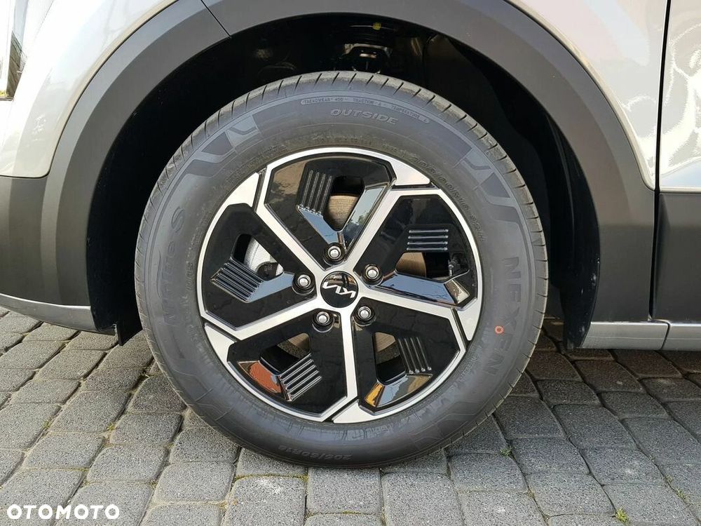 Kia Niro 1.6 GDI Hybrid M - 8