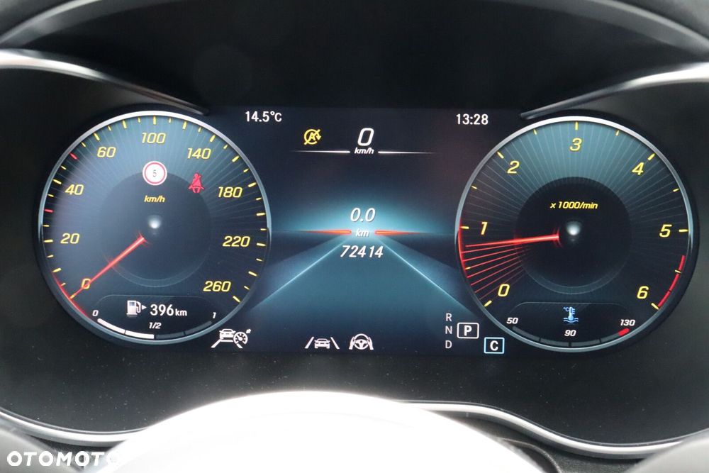 Mercedes-Benz GLC - 16