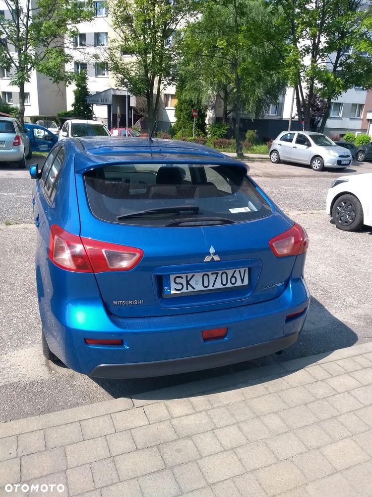 Mitsubishi Lancer 1.6 Inform - 4