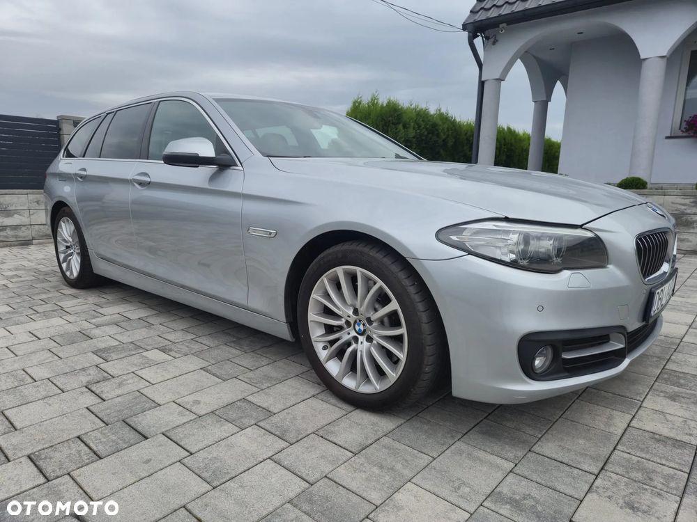 BMW Seria 5 525d xDrive Luxury Line - 4