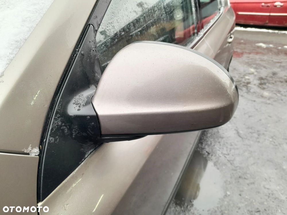 Lusterko zewnętrzne lewe KIA Ceed I 06-12r. 8Q - 2