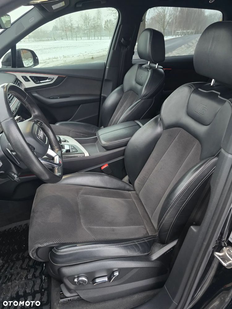 Audi Q7 - 26
