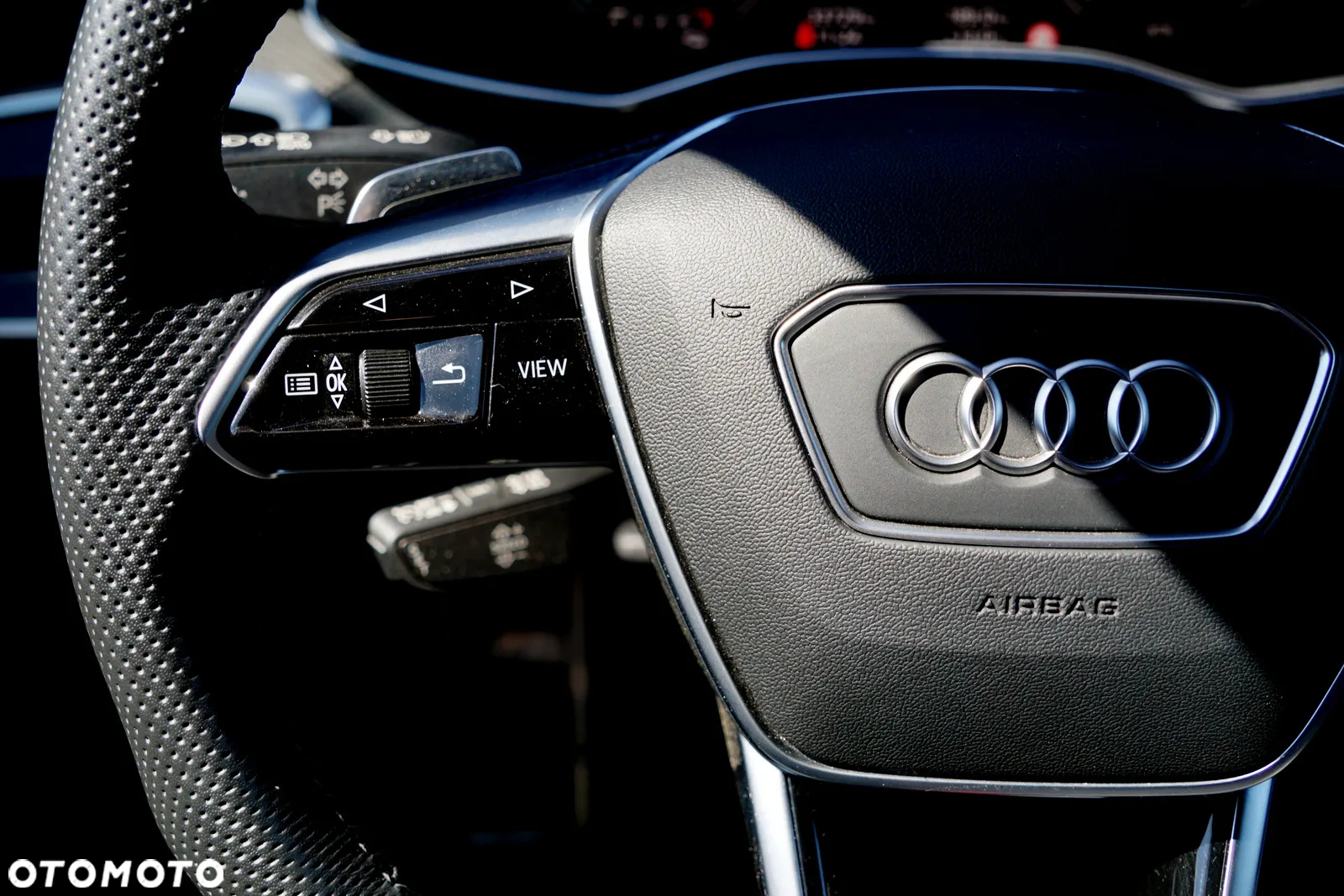 Audi A6 Avant 55 TFSI e quattro S tronic S line - 31