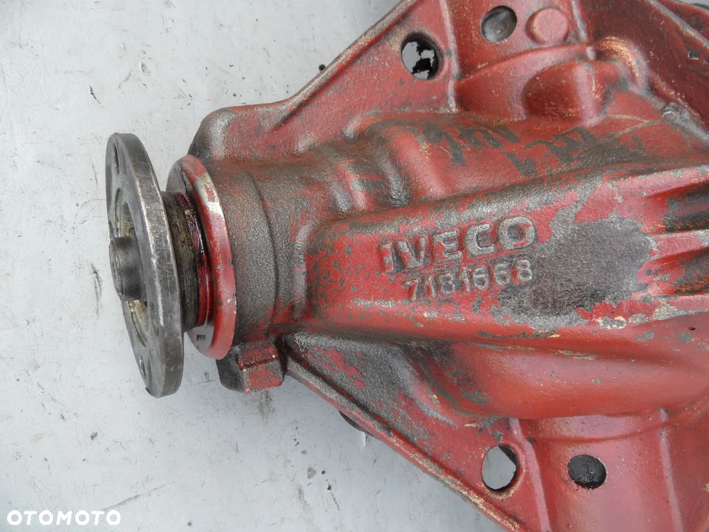 MOST TYLNY IVECO DAILY 9/44 99-05 - 2