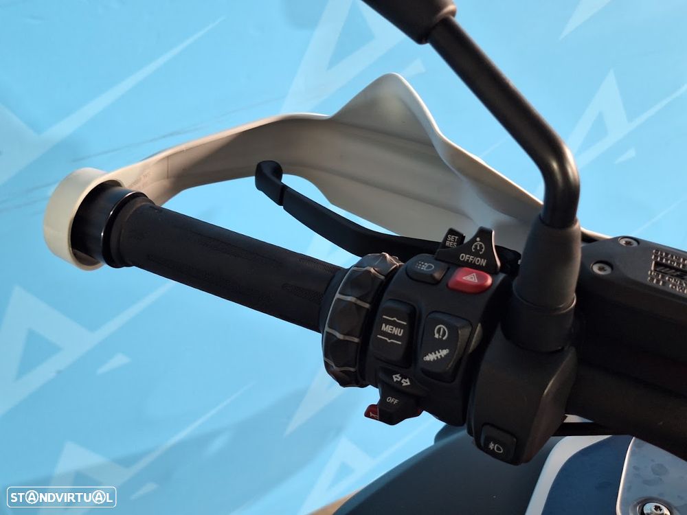 BMW R 1250 GS Adventure Trophy - 8