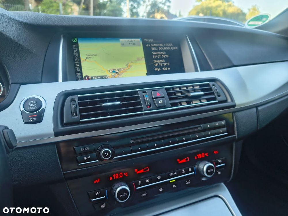 BMW Seria 5 530d Blue Performance Sport-Aut - 33