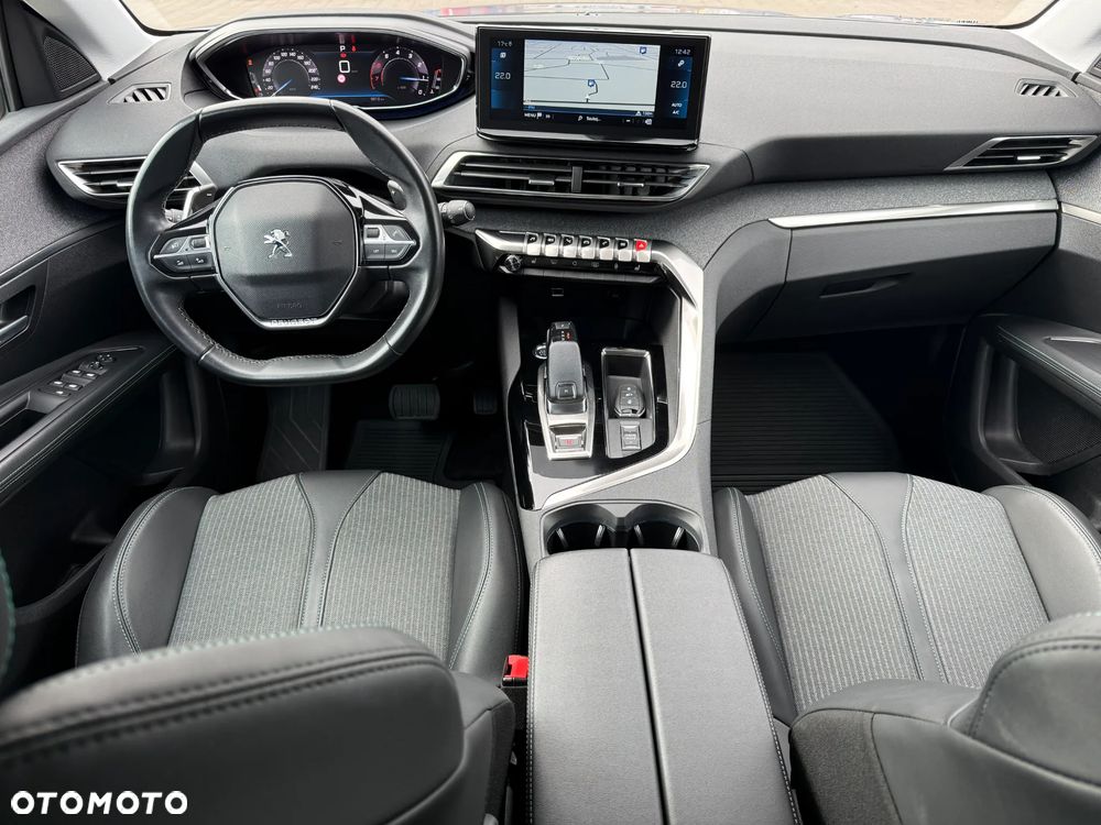 Peugeot 3008 1.2 PureTech Allure Pack S&S EAT8 - 21