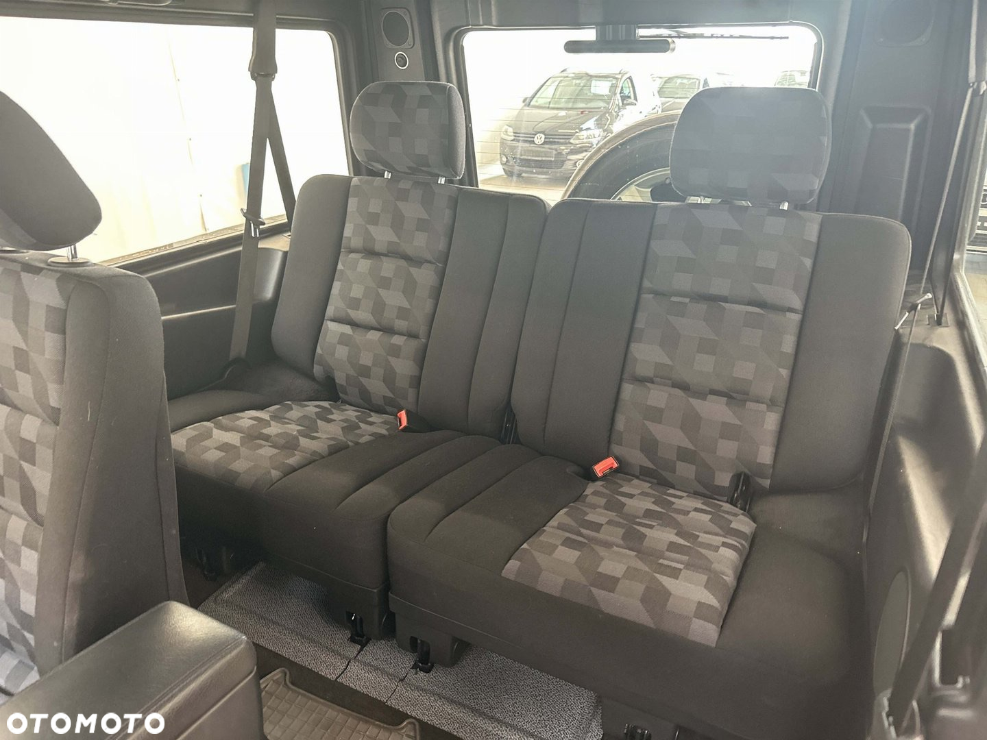 Mercedes-Benz Klasa G 320 CDI 7G-TRONIC - 21