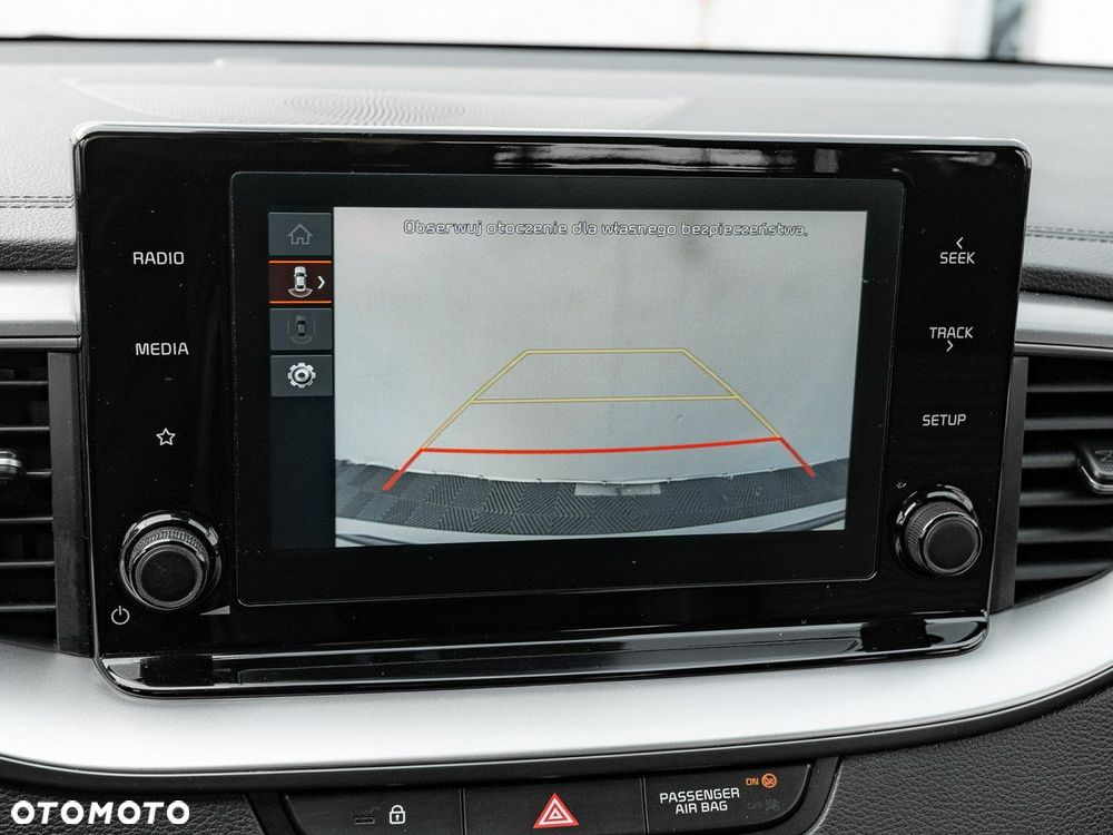 Kia Ceed 1.5 T-GDI M - 22