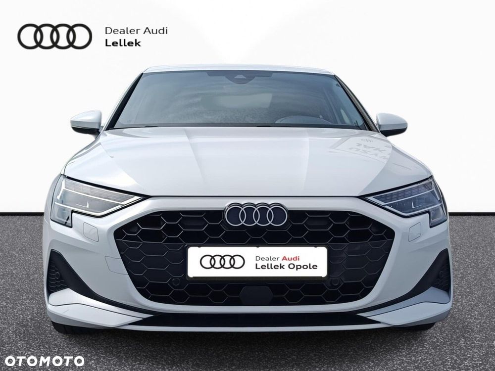 Audi A3 Limousine - 3