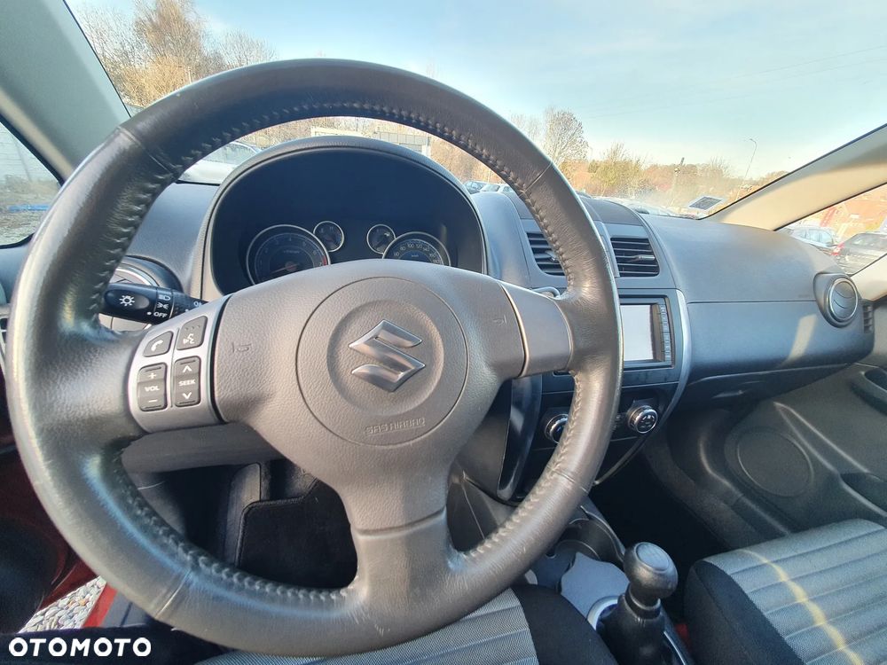 Suzuki SX4 1.6 VVT 4x2 City - 22
